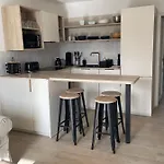 Duplex Place Des Lices *