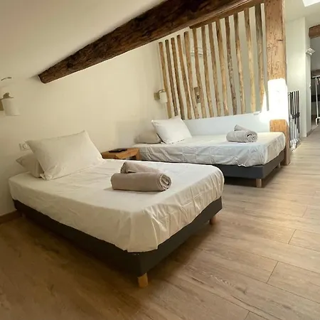 Duplex Place Des Lices *